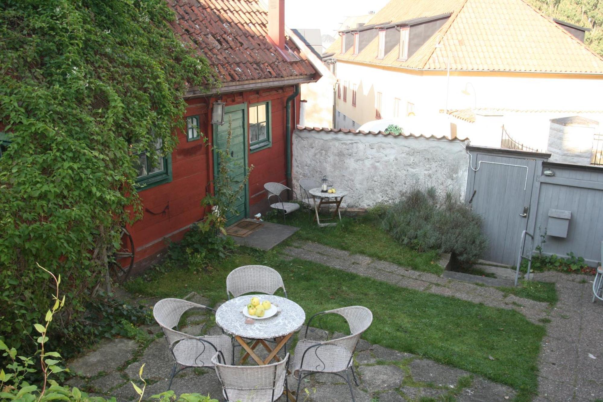 Visby Logi & Vandrarhem Hostel Exterior photo